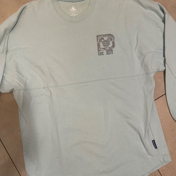 5 DAYS LEFT Disney World Arendelle Aqua Spirit Jersey, SM - Picture 3 of 3